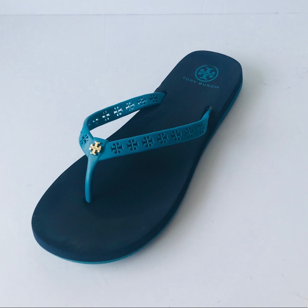 Tory Burch Blue flip flops size 7 - Picture 2 of 8